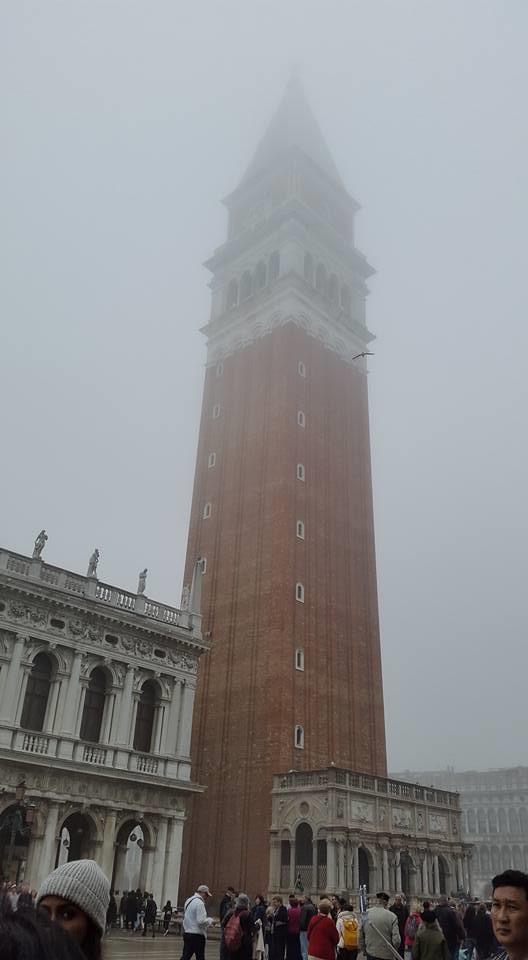 BB945C90-05BD-4CF9-B1E6-6268A2E34B6B